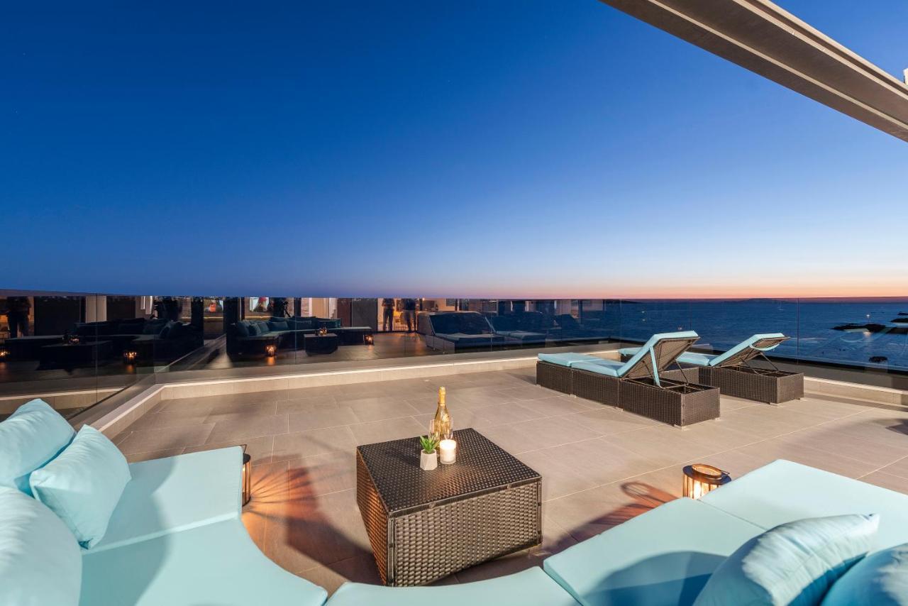 Mediteran Luxury Penthouse With Jacuzzi Mandre Exteriör bild